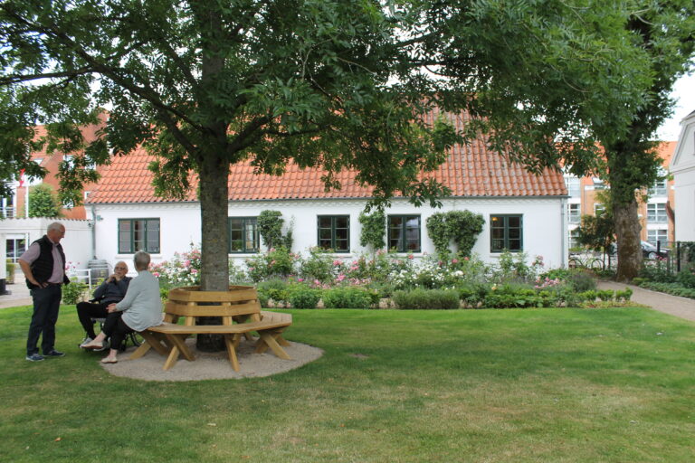 09.04.2022 – Film: De forbandede år